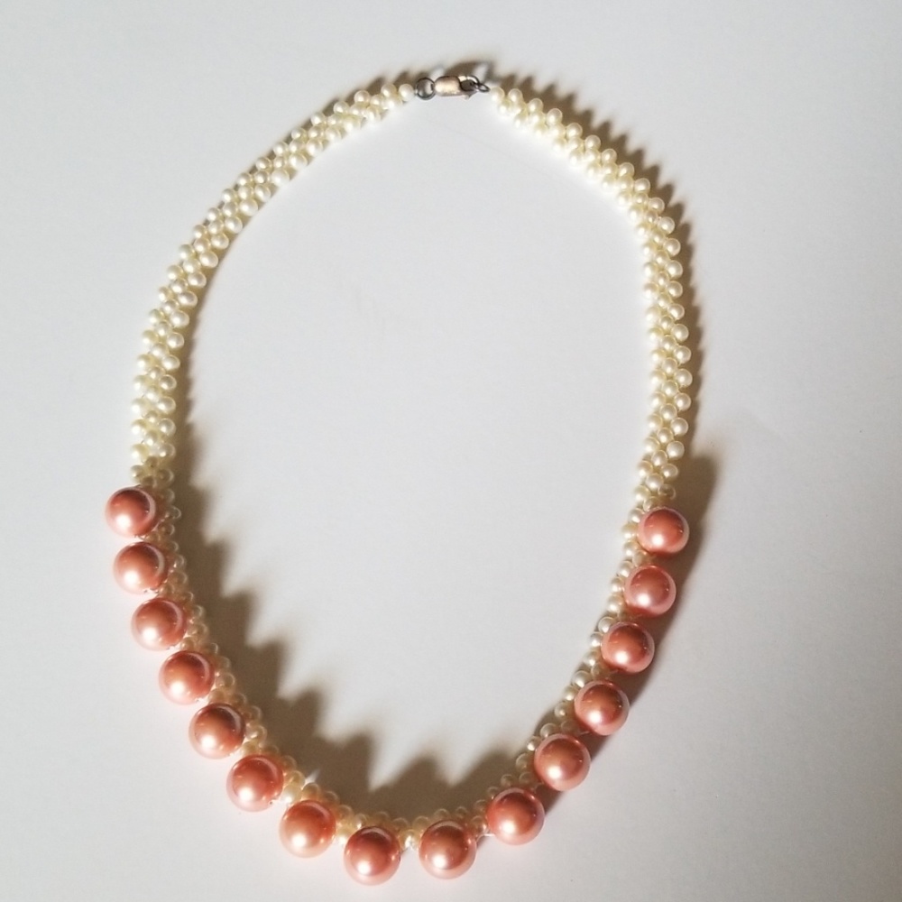 Unique Pearl Necklace